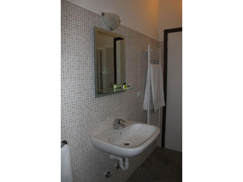 B&B Partenza Funivia Lecco Ruang foto